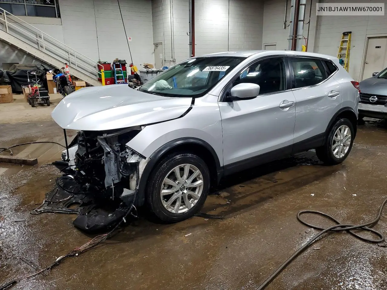 Nissan Rogue Sport S 2021