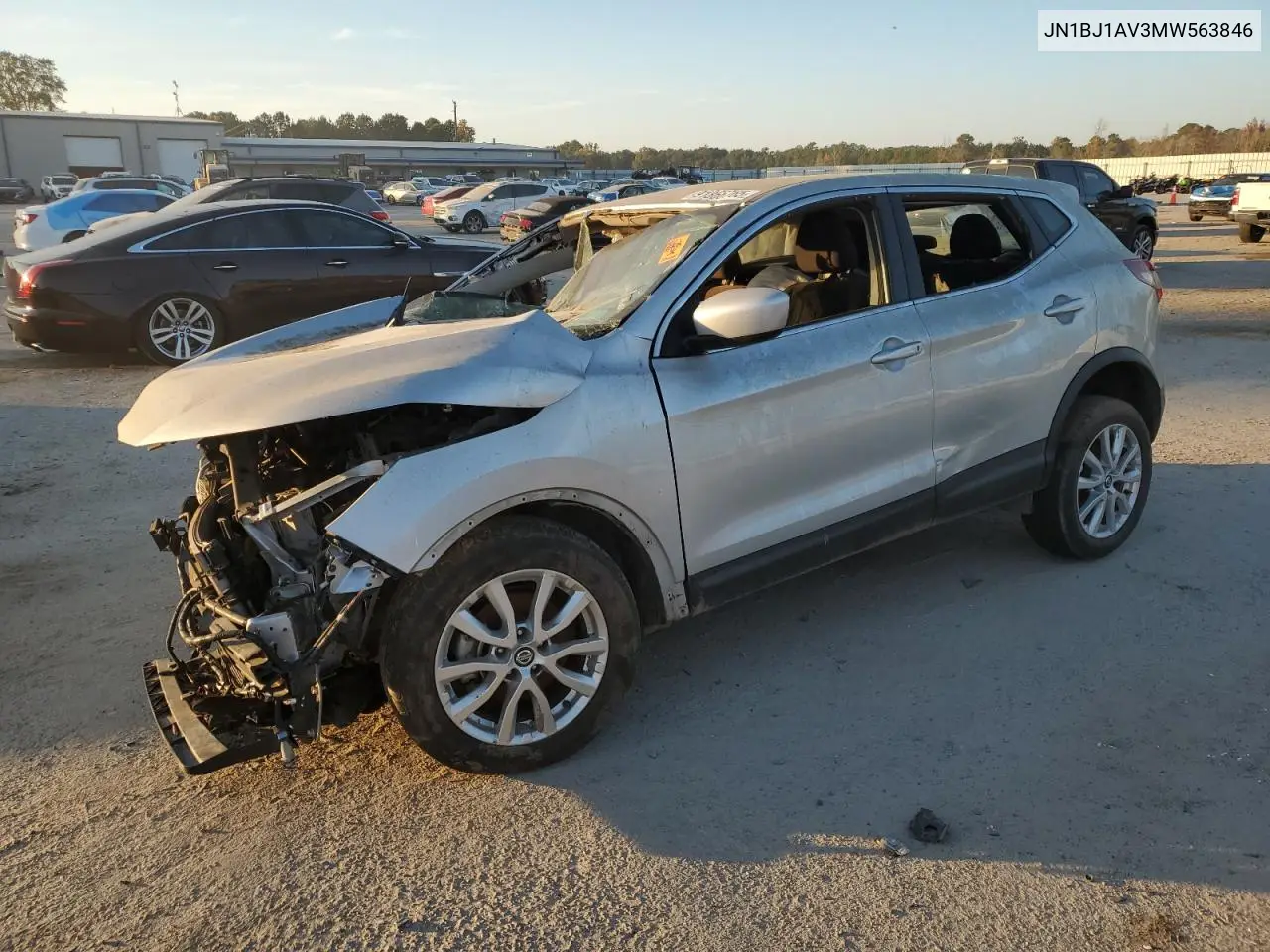 Nissan Rogue Sport S 2021