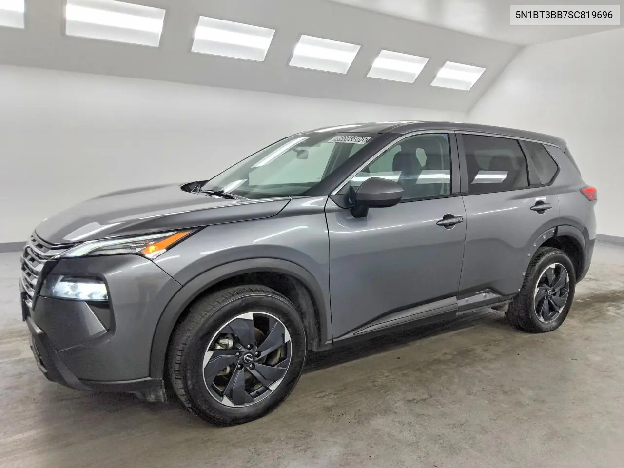 Nissan Rogue Sv 2025
