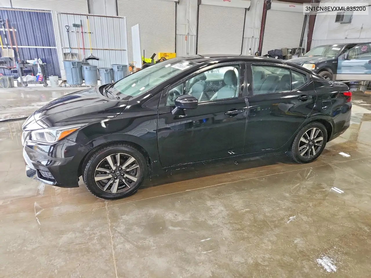 Nissan Versa Sv 2021