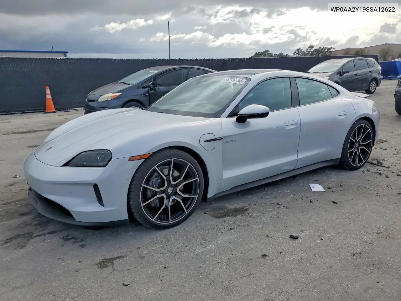 Porsche Taycan Base 2025