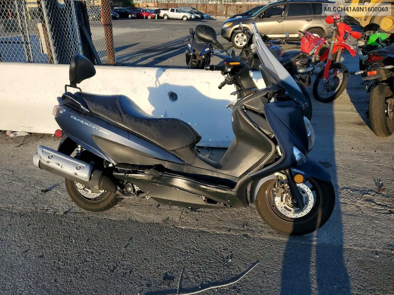 Suzuki Uh200 2022