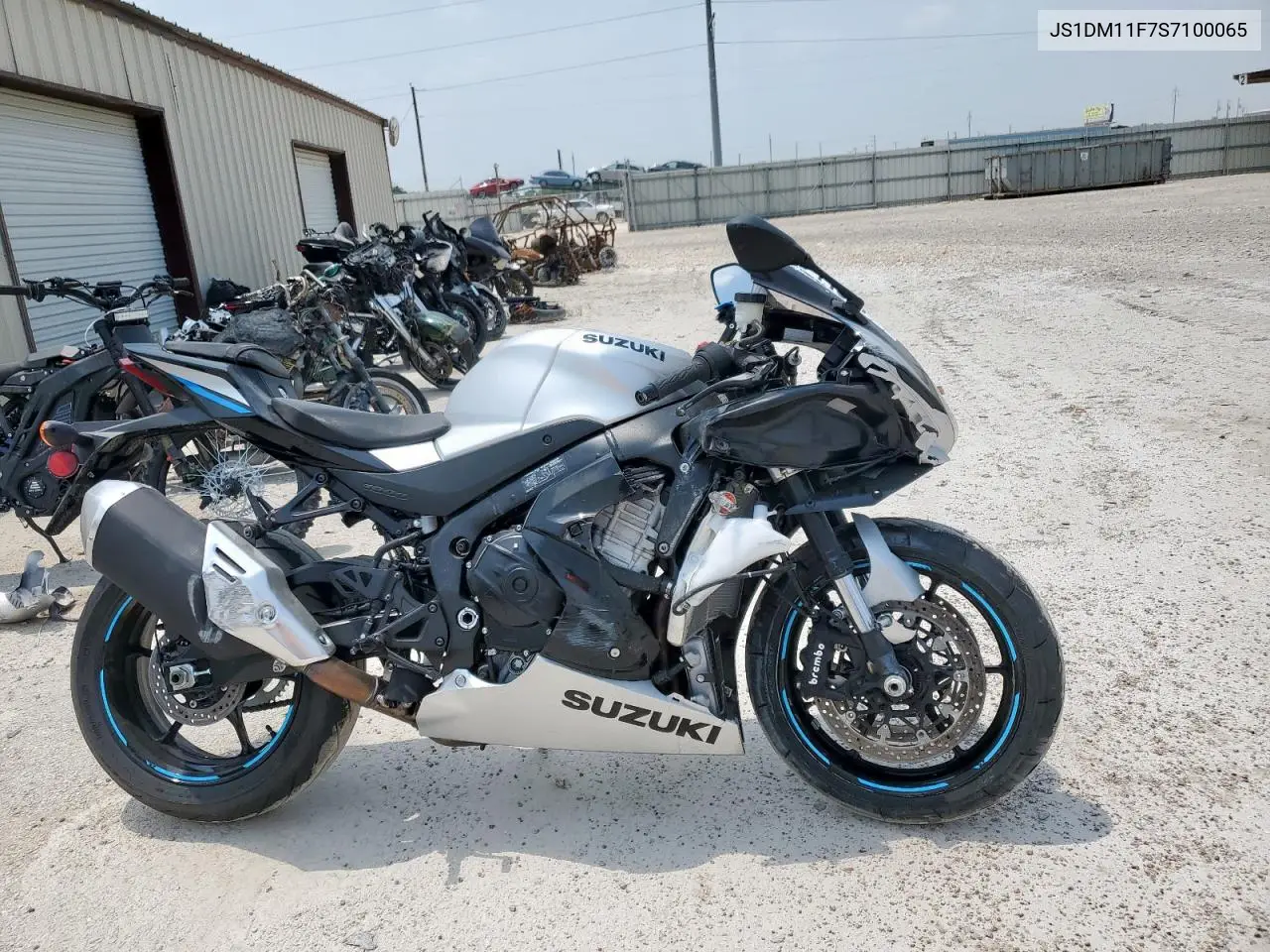 Suzuki 1000S 2025