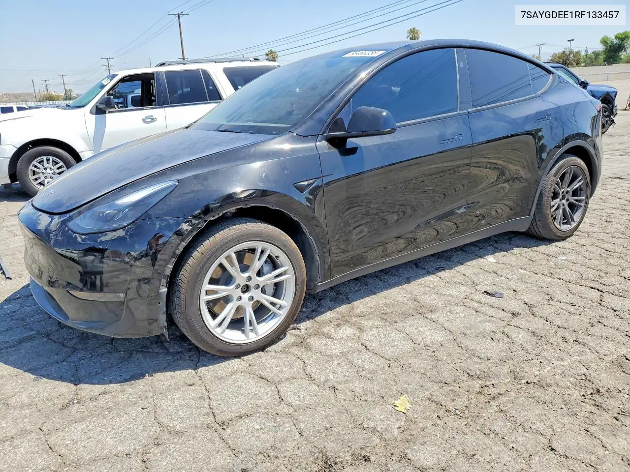 Tesla Model Y 2024