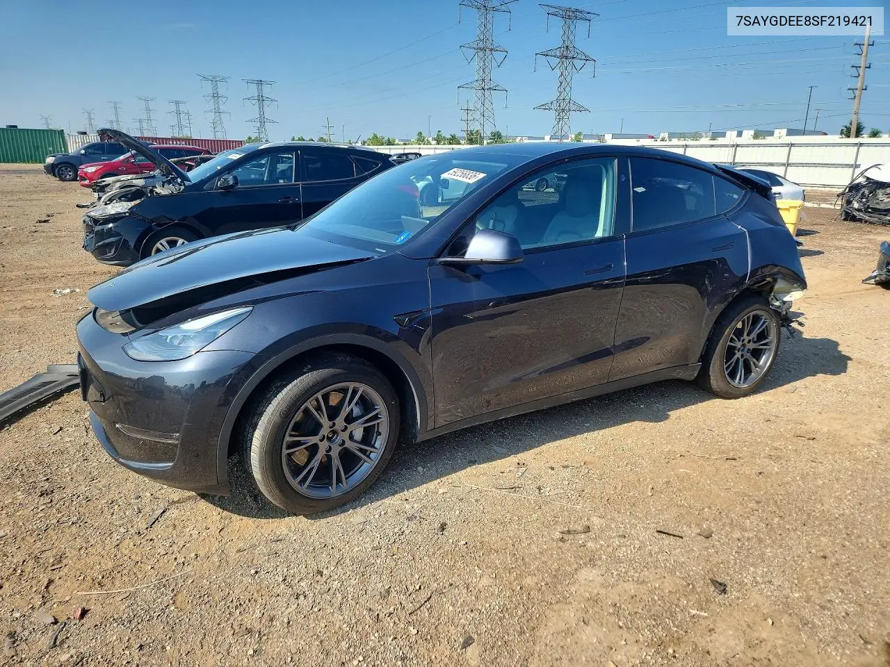 Tesla Model Y 2025