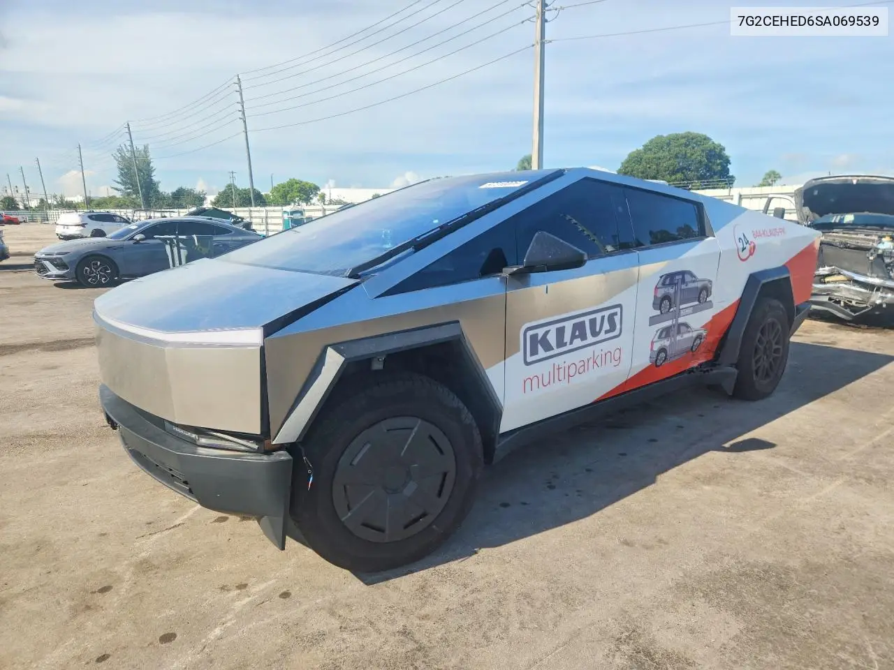 Tesla Cybertruck Beast 2025