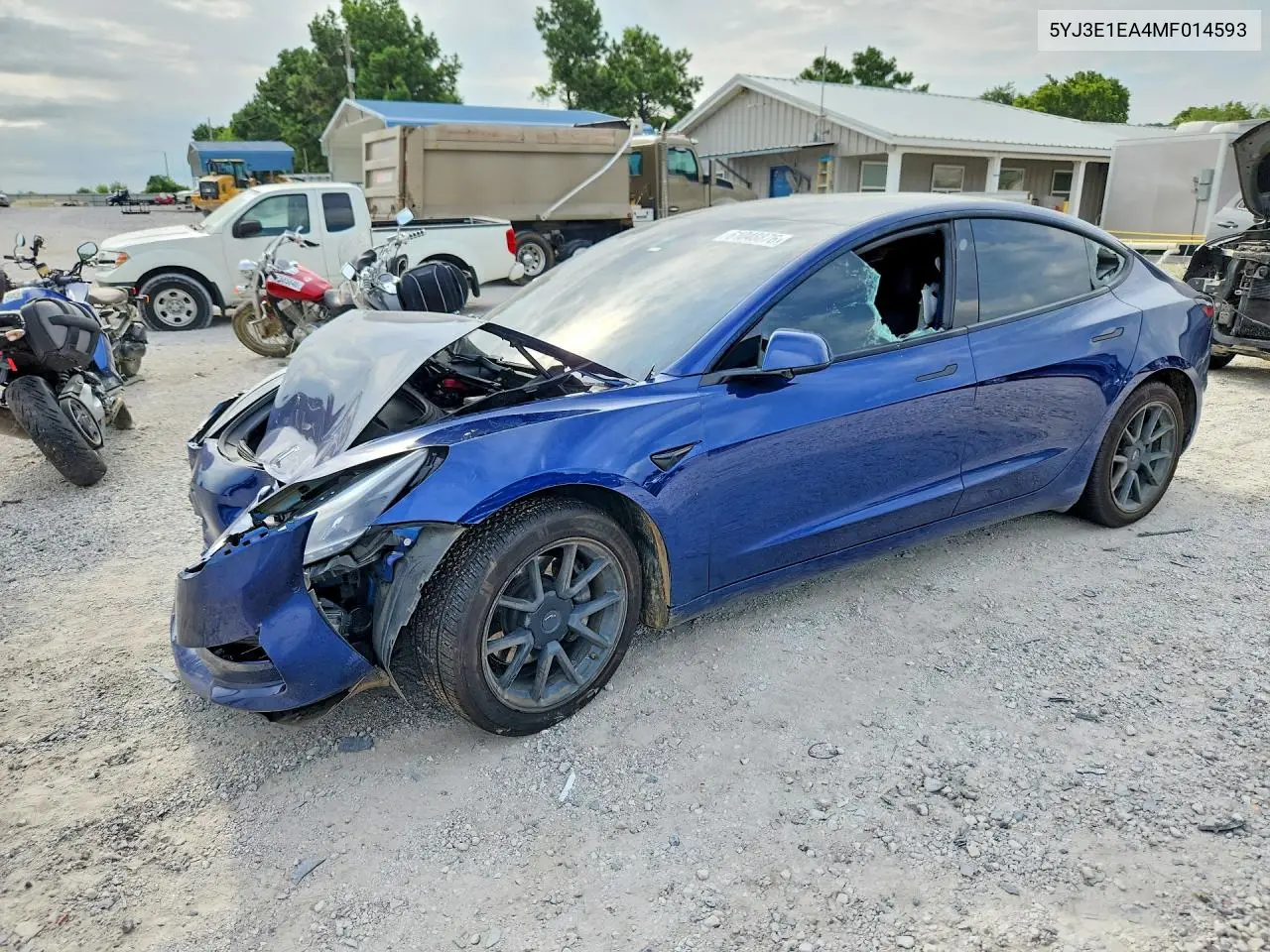 Tesla Model 3 2021