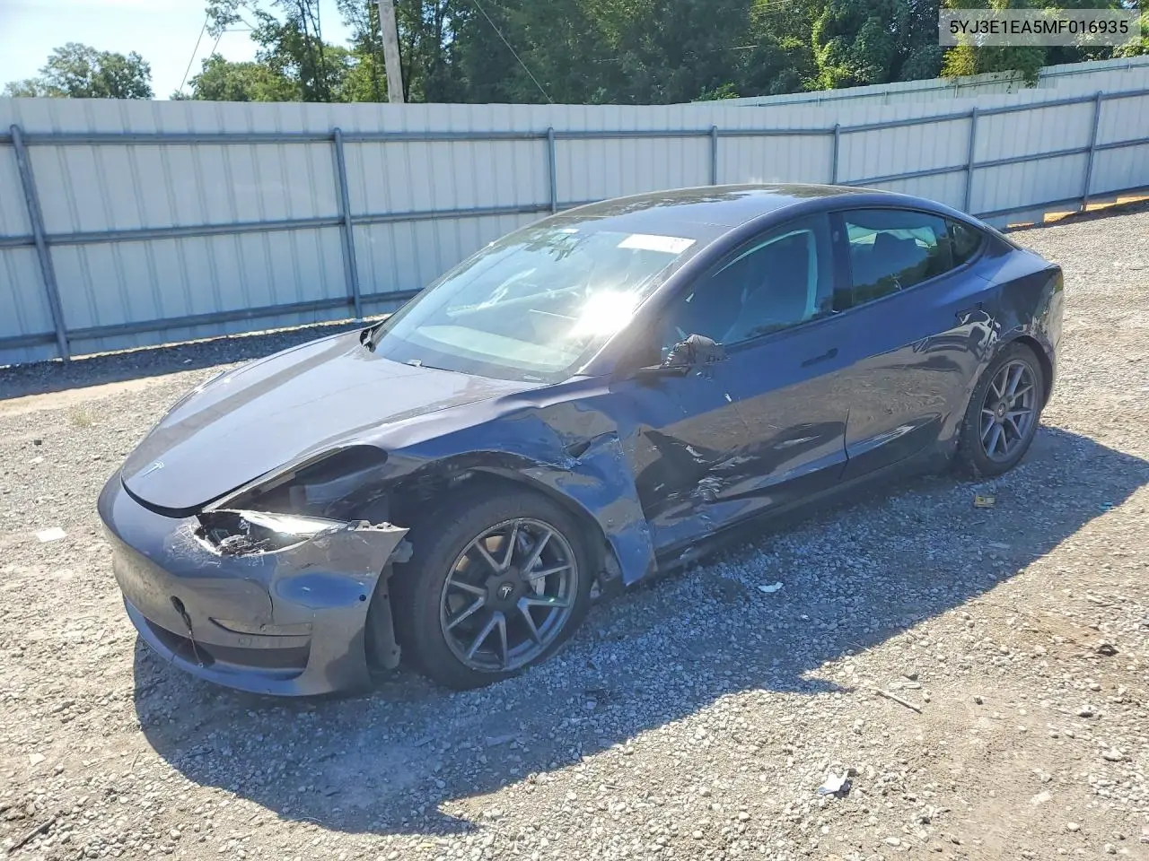 Tesla Model 3 2021