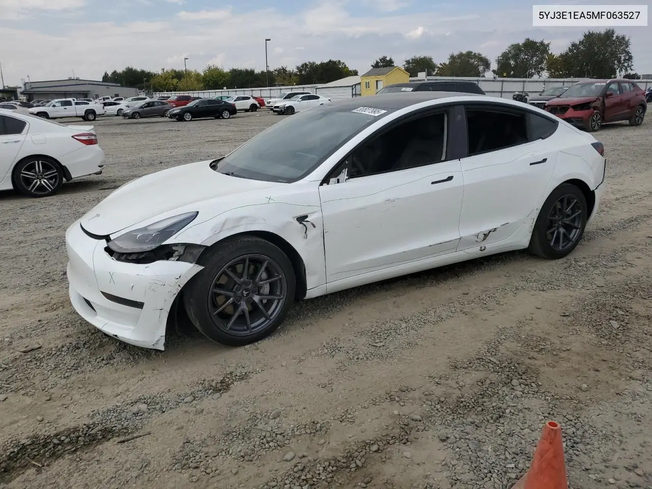 Tesla Model 3 2021