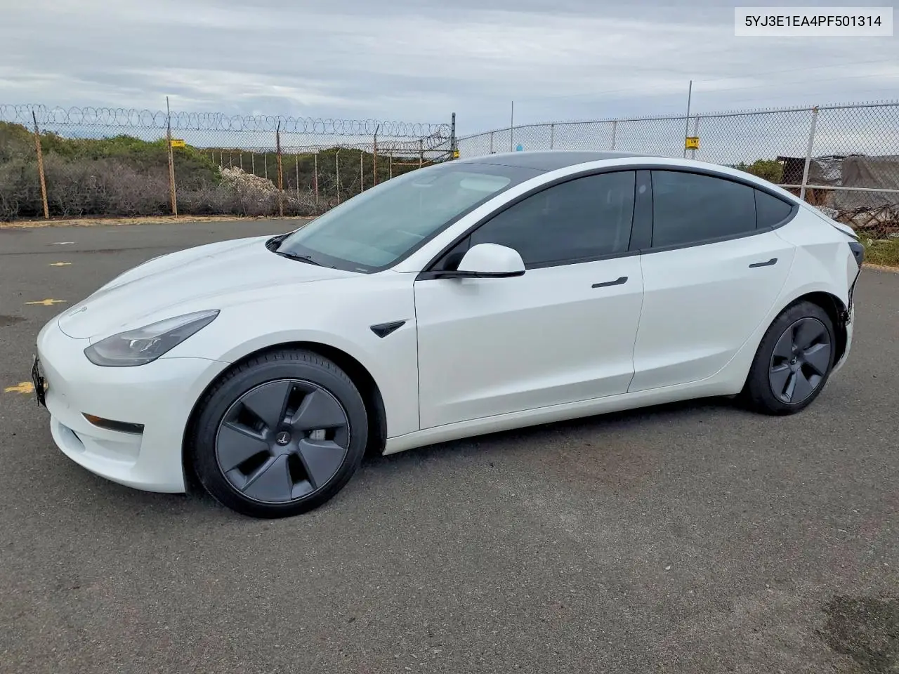 Tesla Model 3 2023