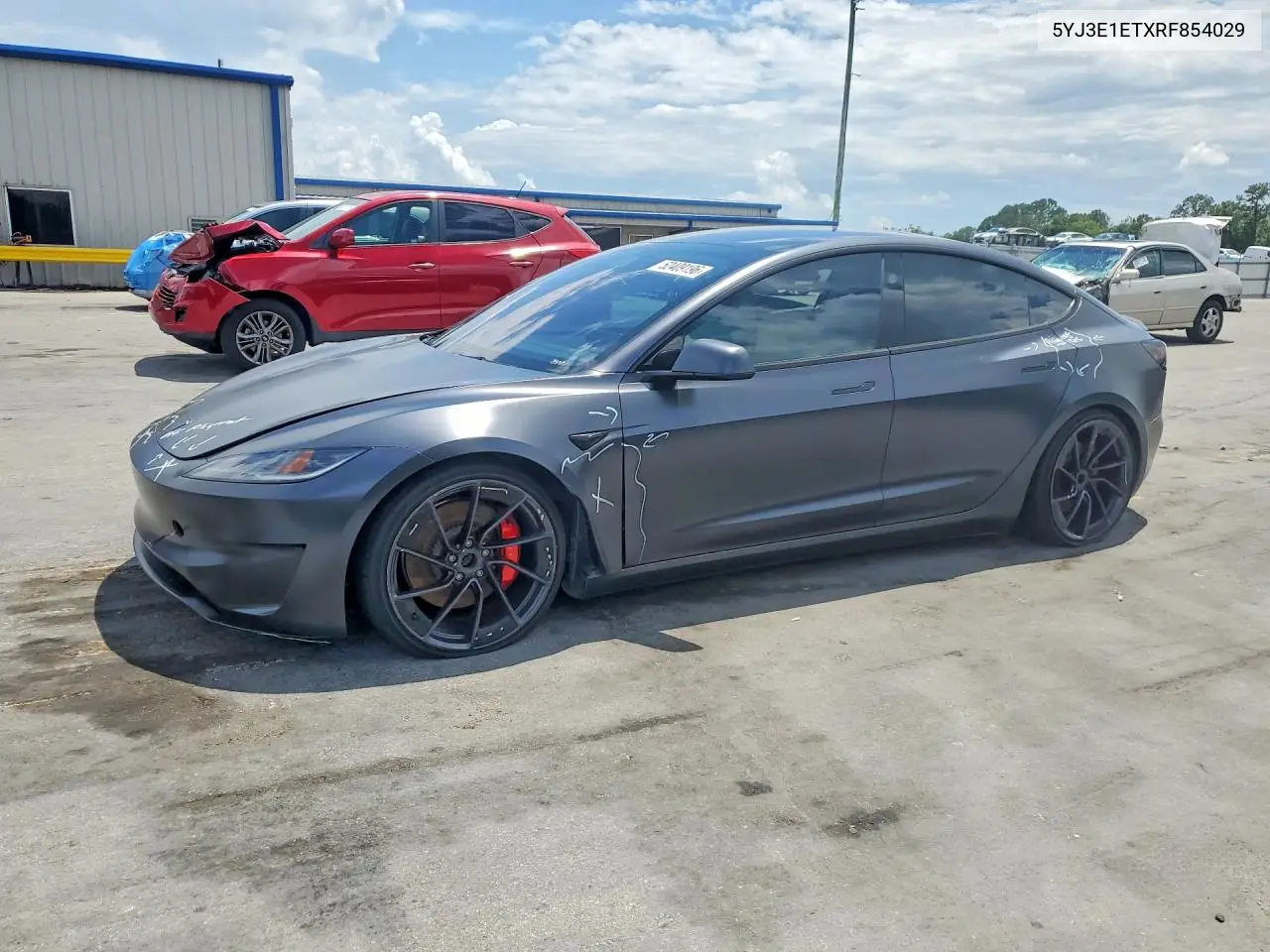 Tesla Model 3 2024