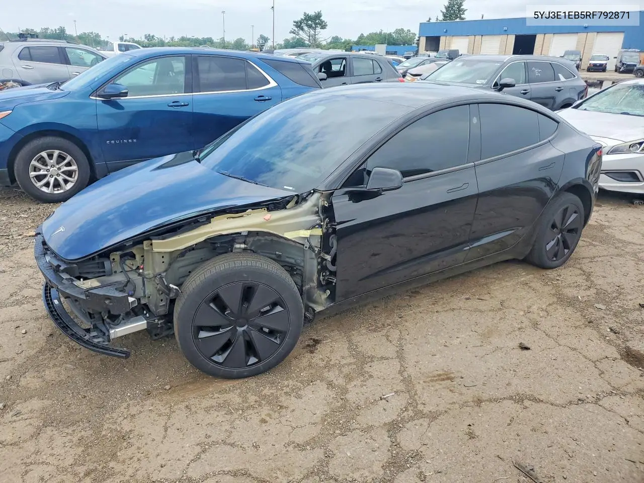Tesla Model 3 2024