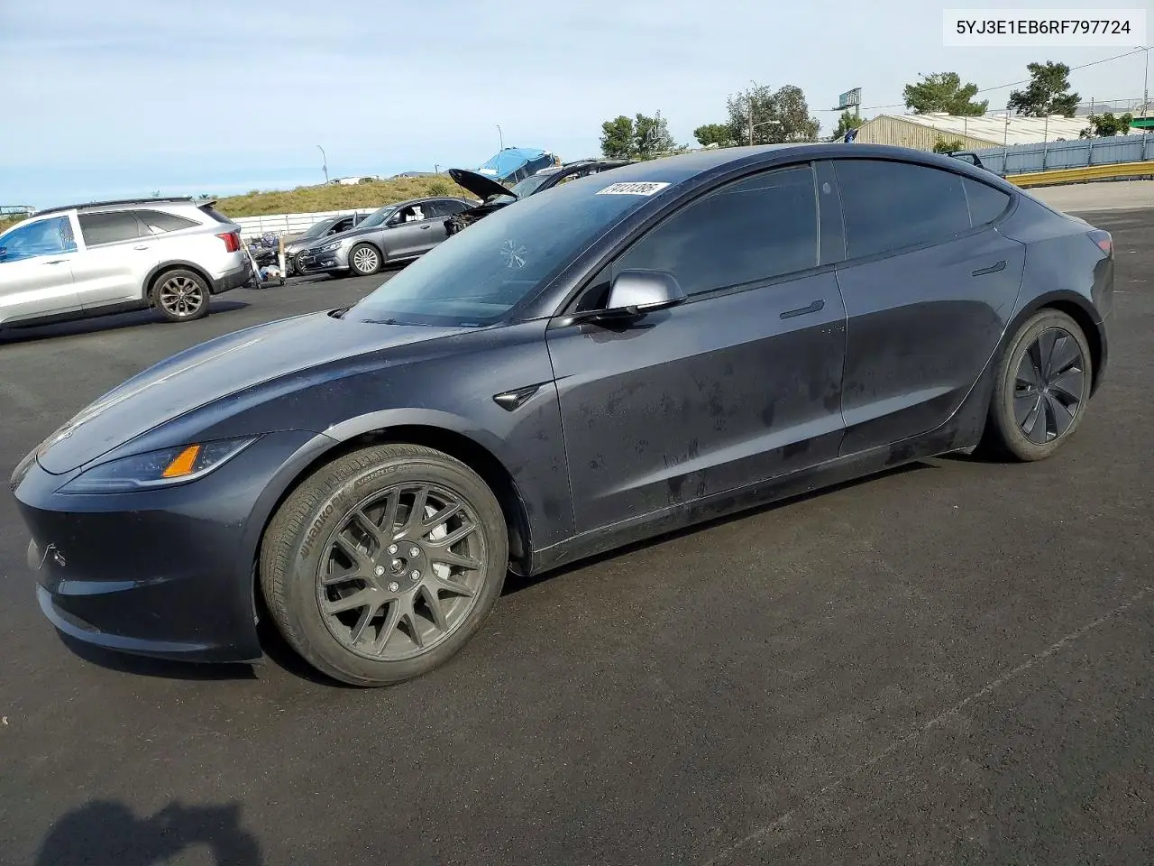 Tesla Model 3 2024