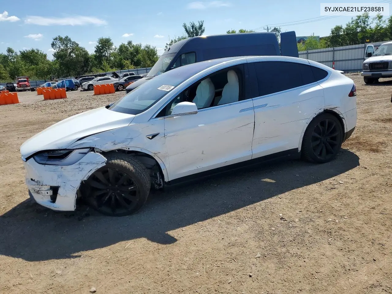 Tesla Model X 2020