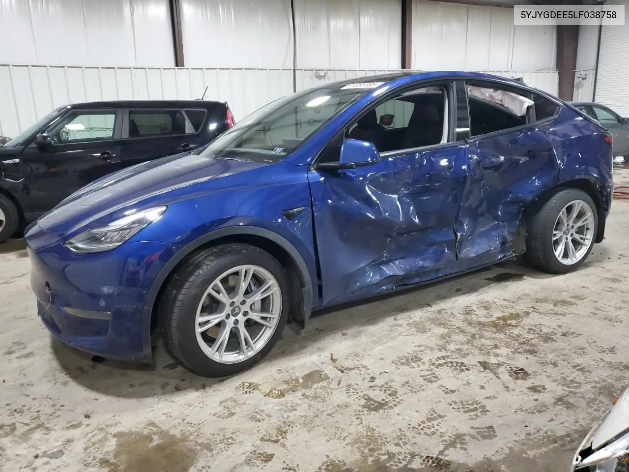 Tesla Model Y 2020