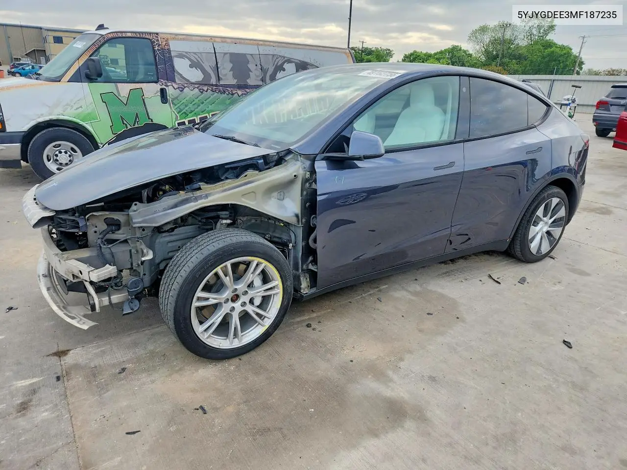 Tesla Model Y 2021
