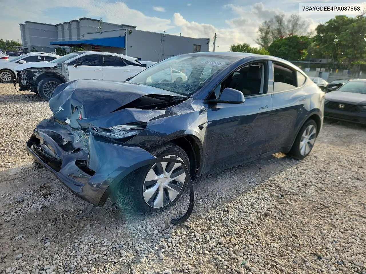 Tesla Model Y 2023