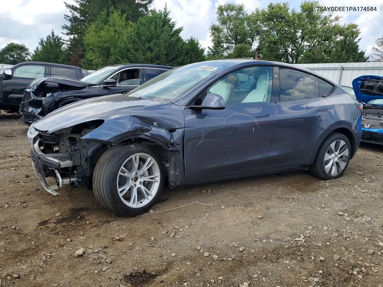 Tesla Model Y 2023
