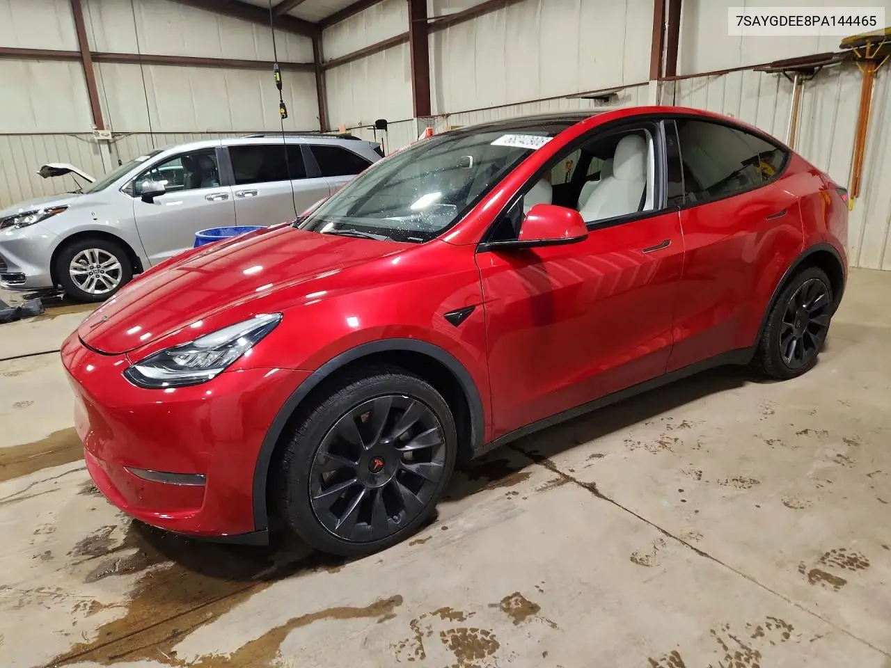 Tesla Model Y 2023