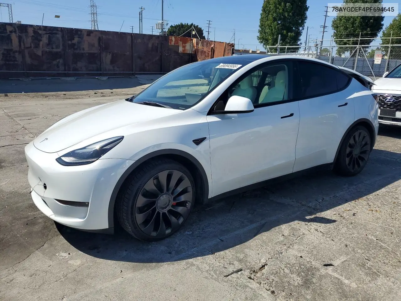 Tesla Model Y 2023