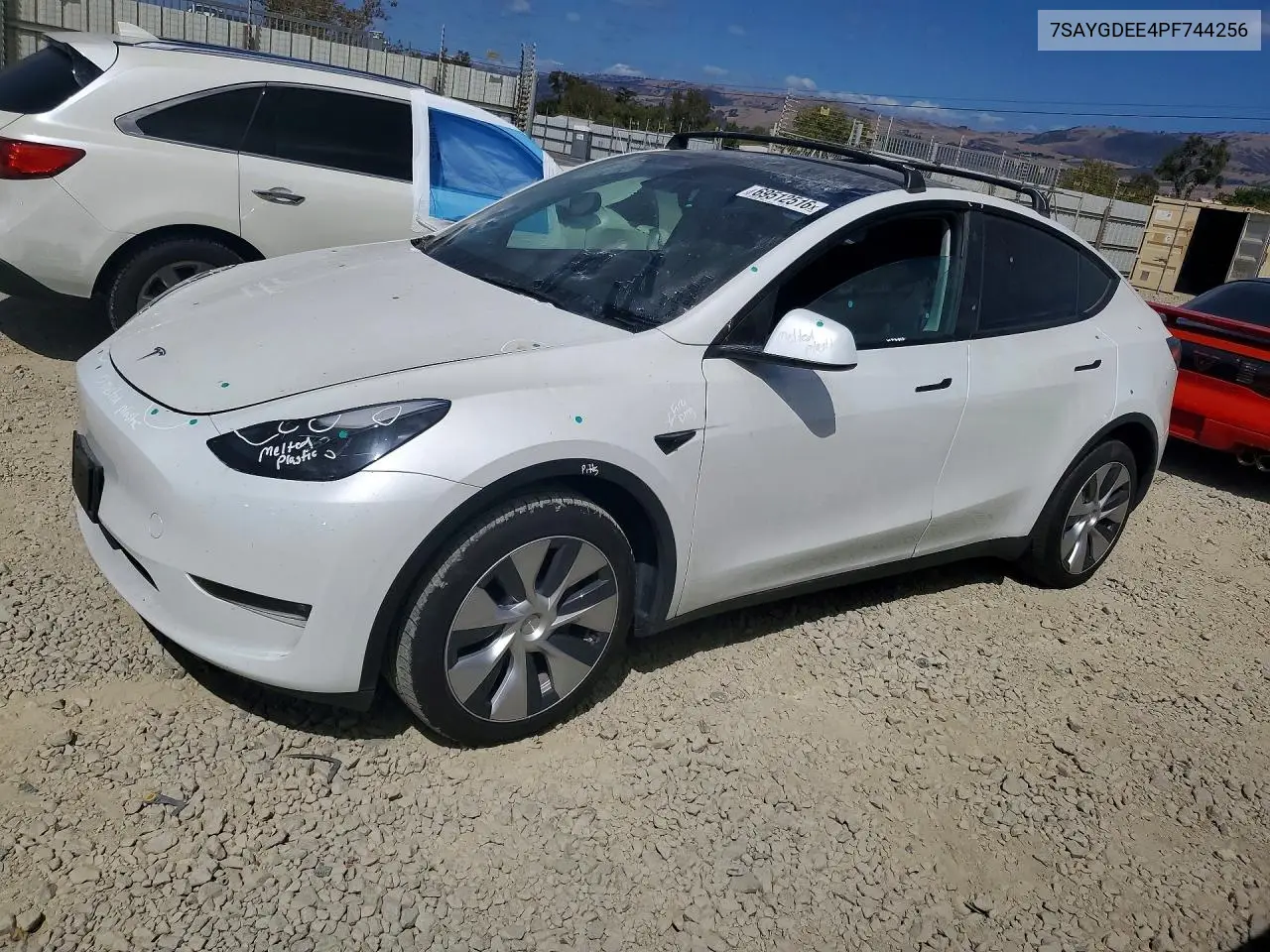 Tesla Model Y 2023