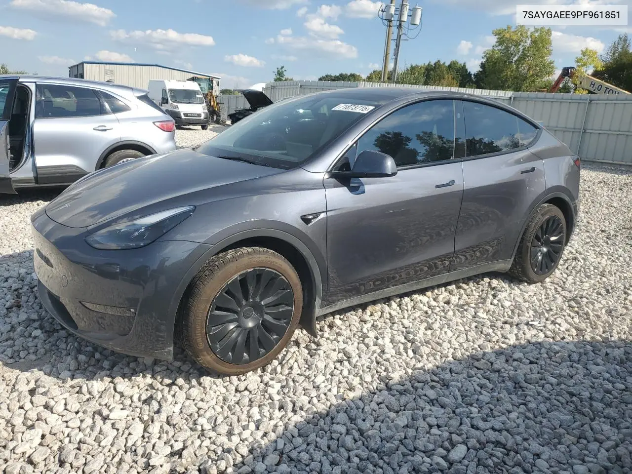 Tesla Model Y 2023