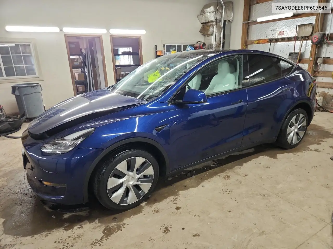 Tesla Model Y 2023