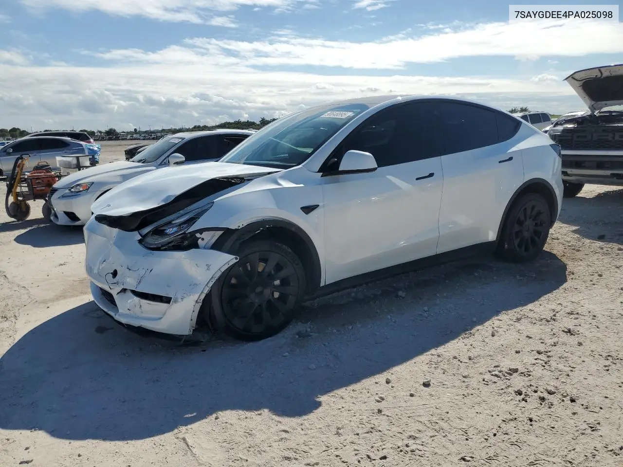Tesla Model Y 2023