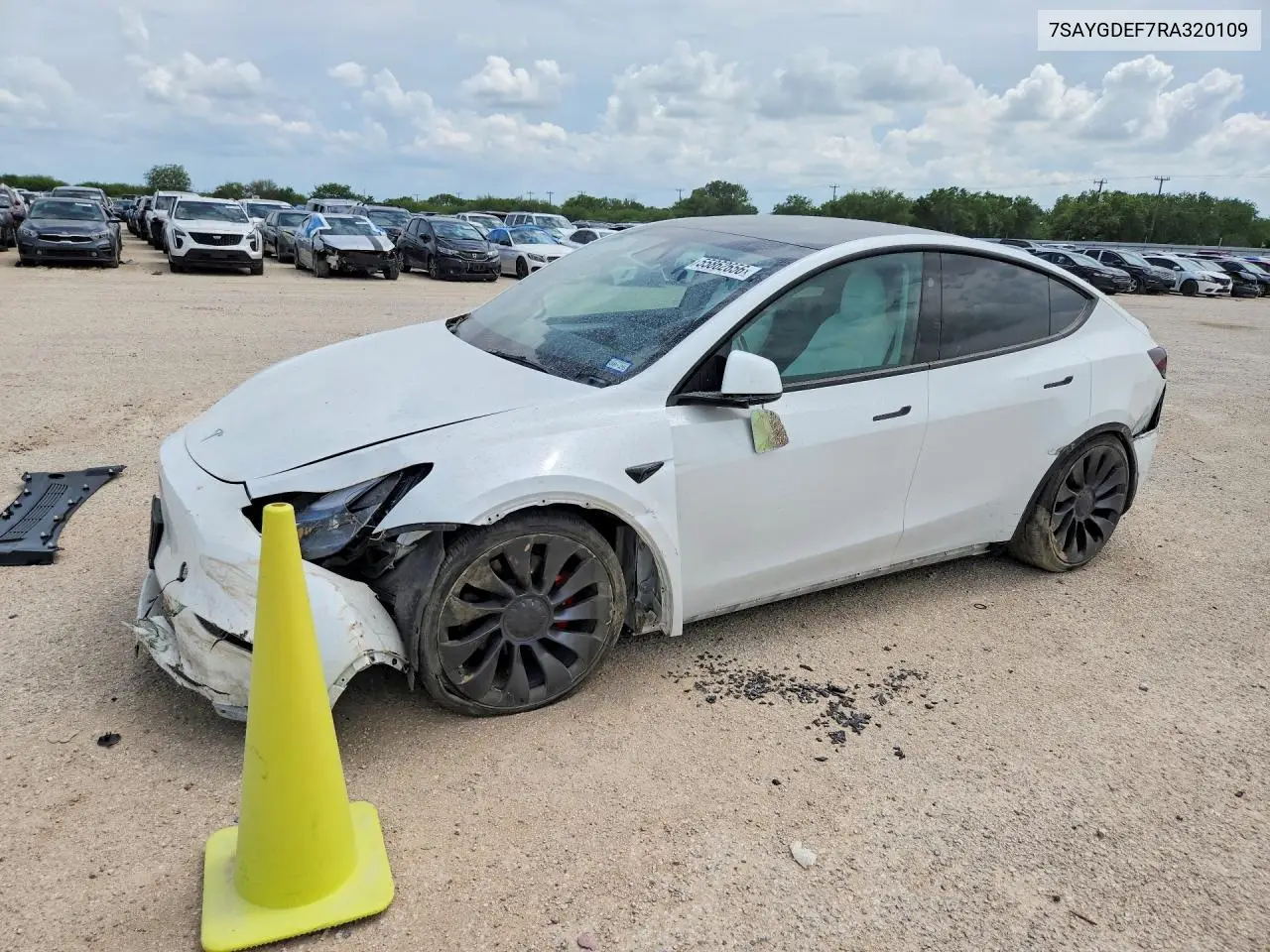 Tesla Model Y 2024