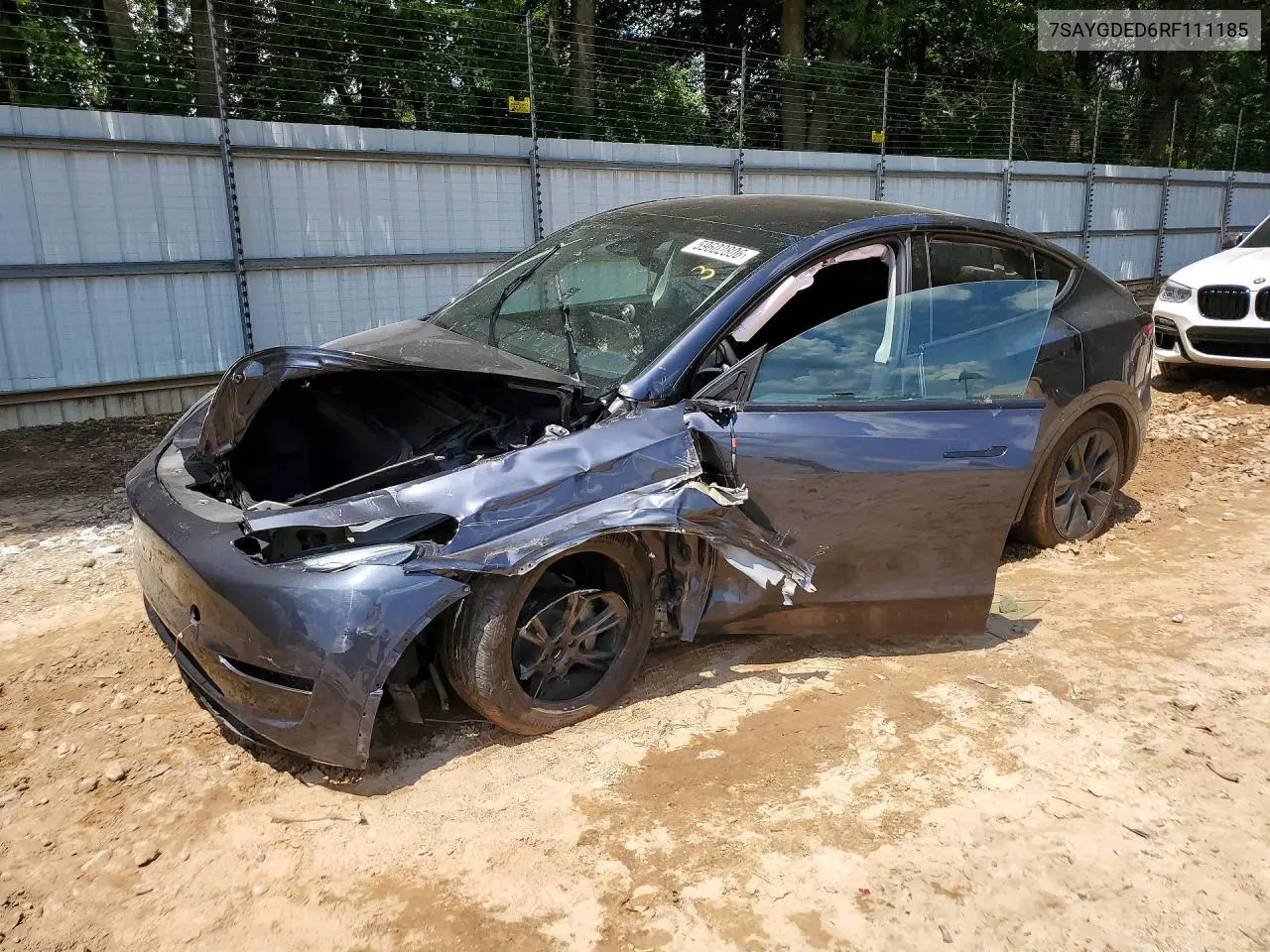 Tesla Model Y 2024