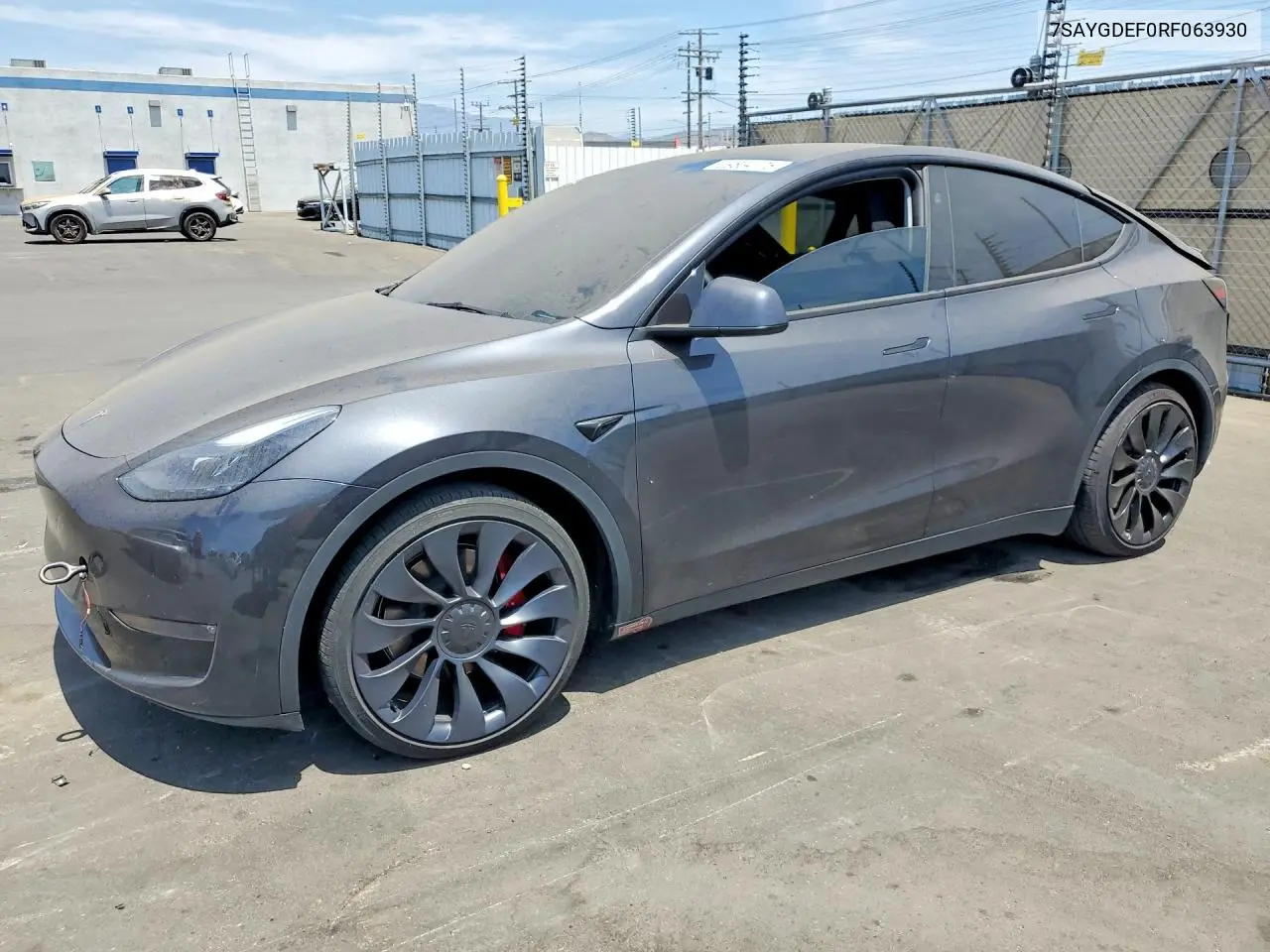 Tesla Model Y 2024