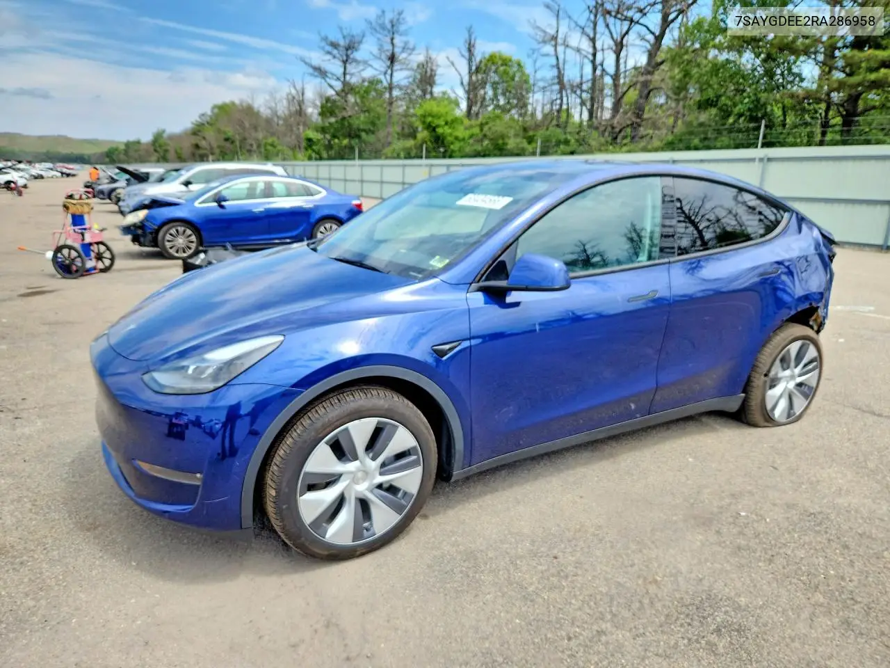 Tesla Model Y 2024