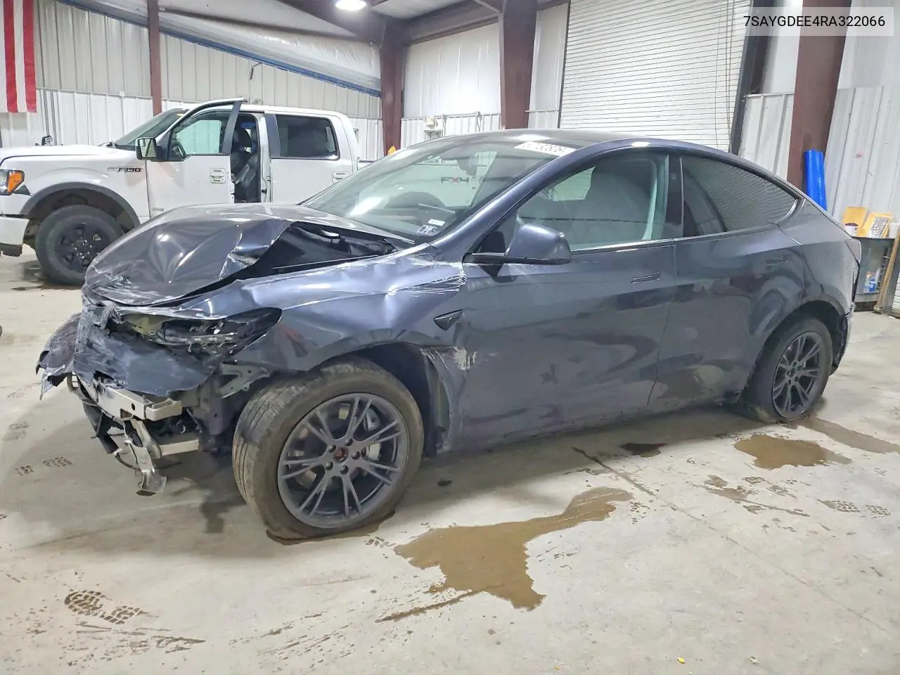 Tesla Model Y 2024