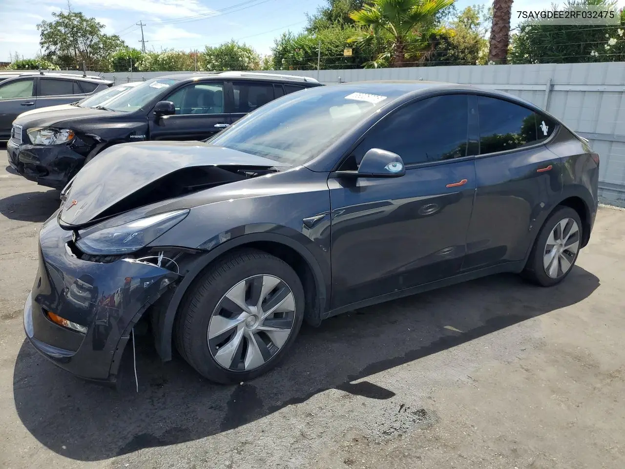 Tesla Model Y 2024