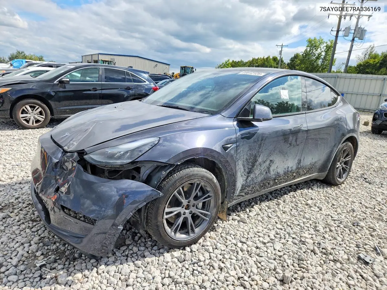 Tesla Model Y 2024