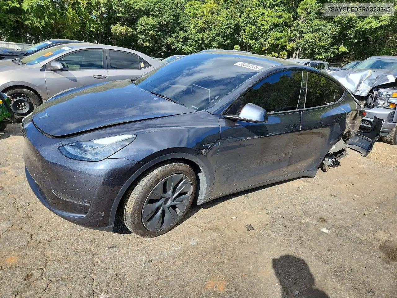 Tesla Model Y 2024