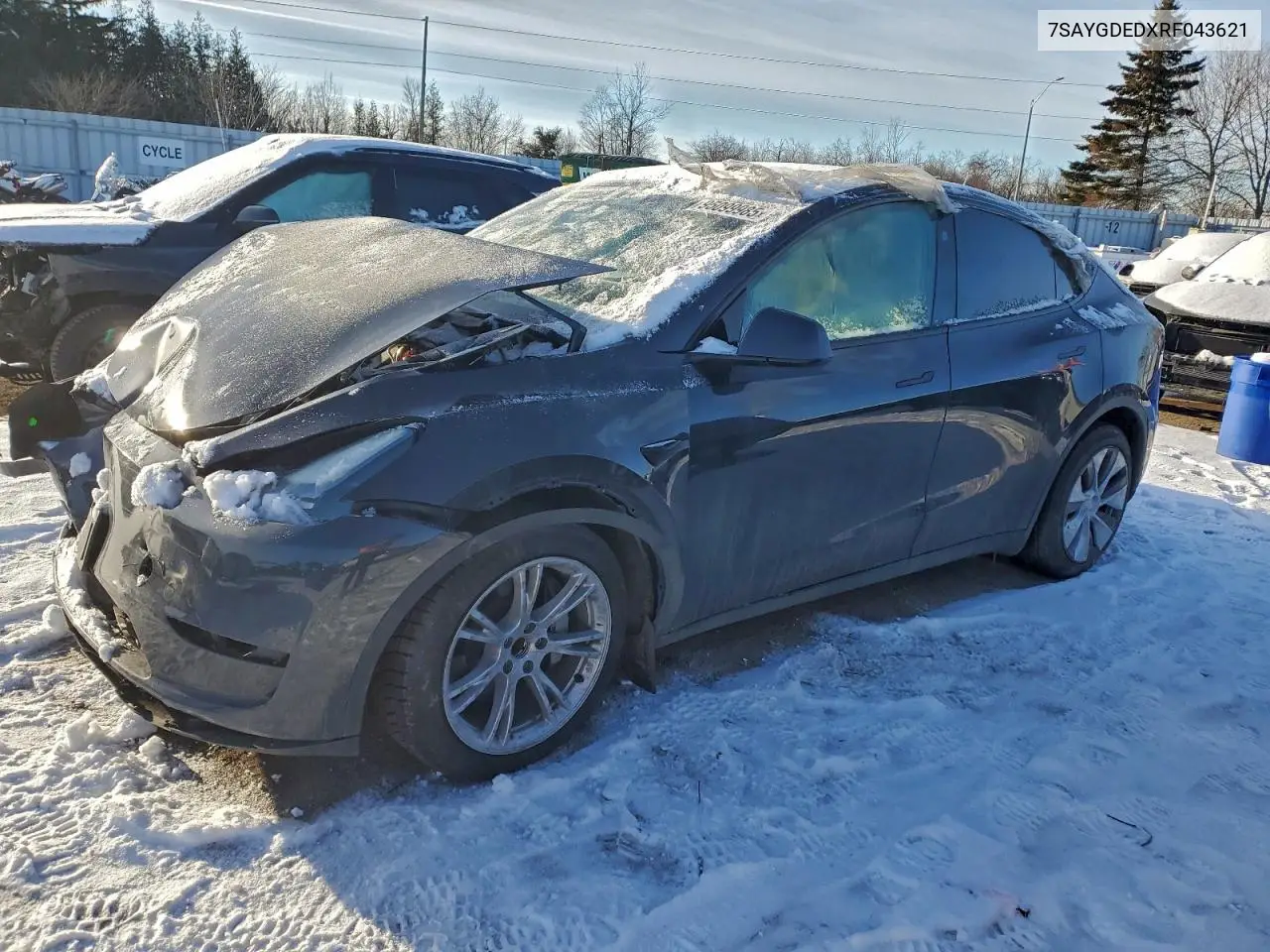 Tesla Model Y 2024