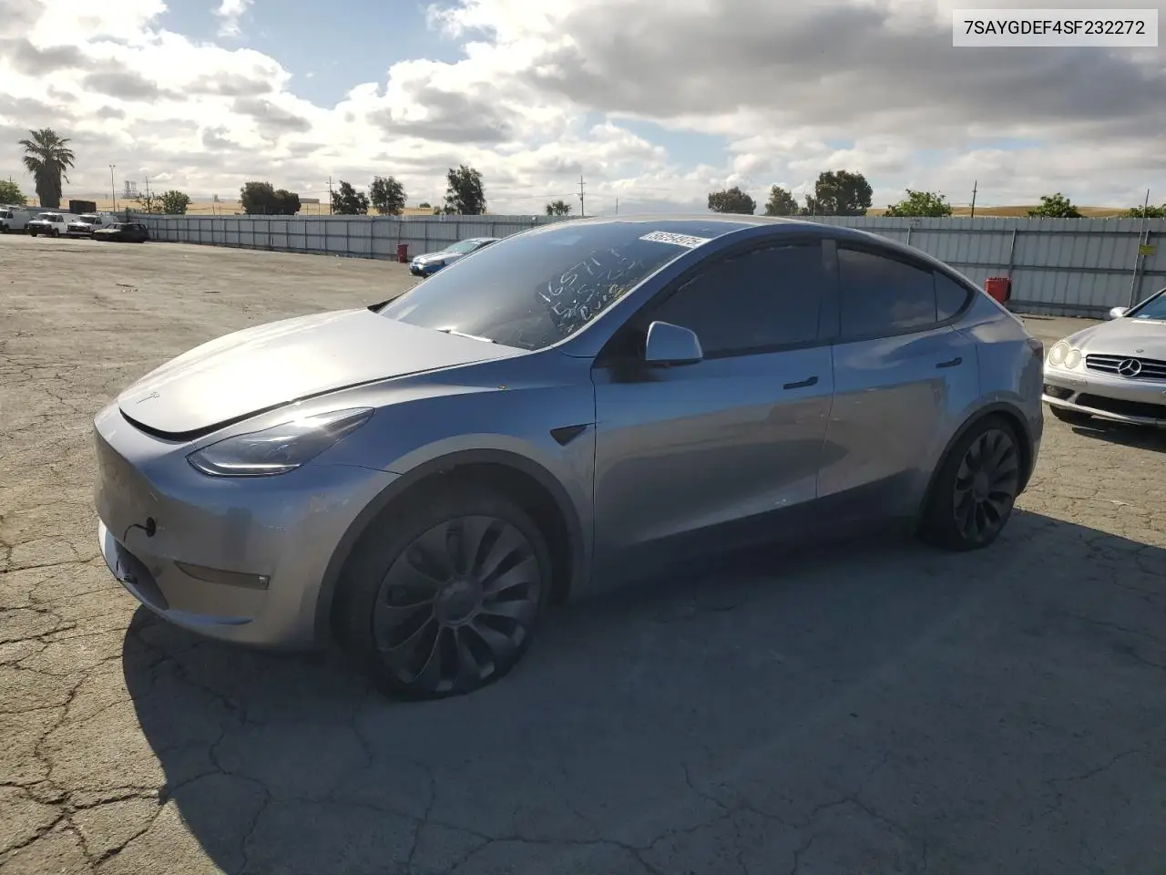 Tesla Model Y 2025