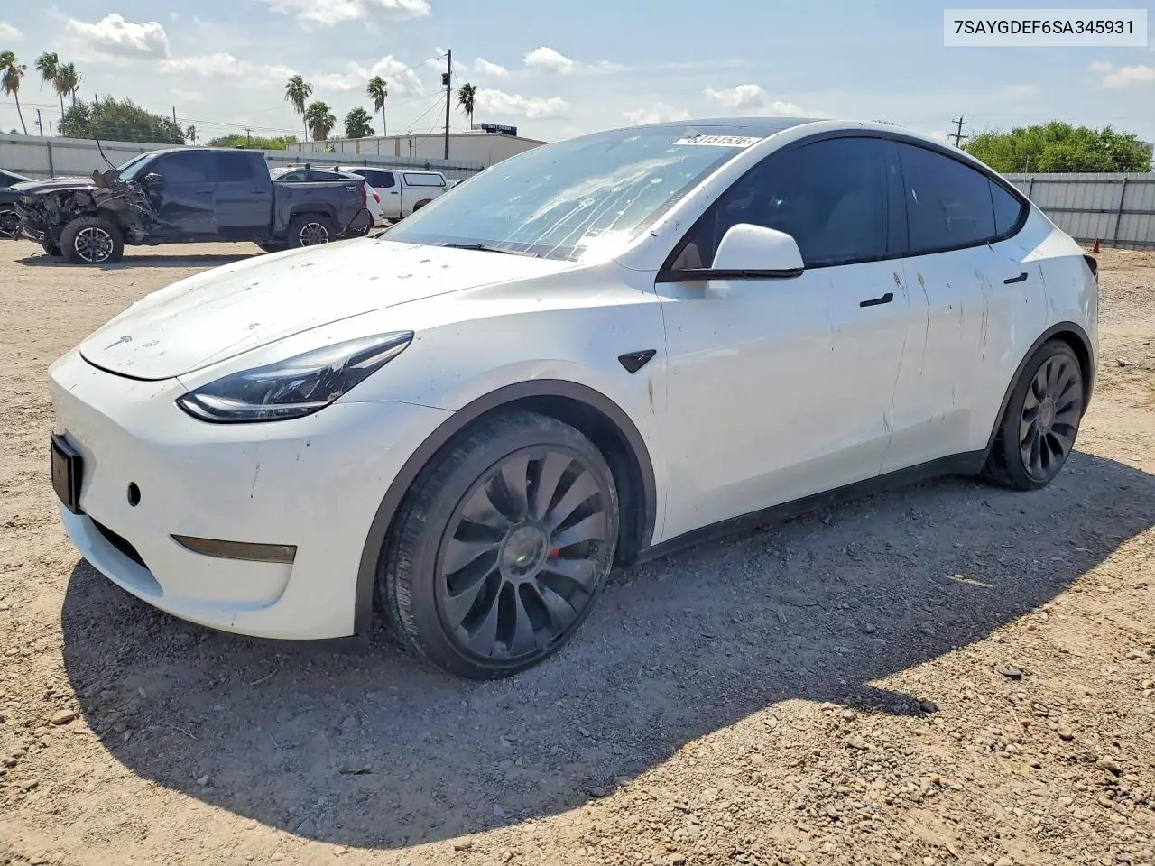 Tesla Model Y 2025