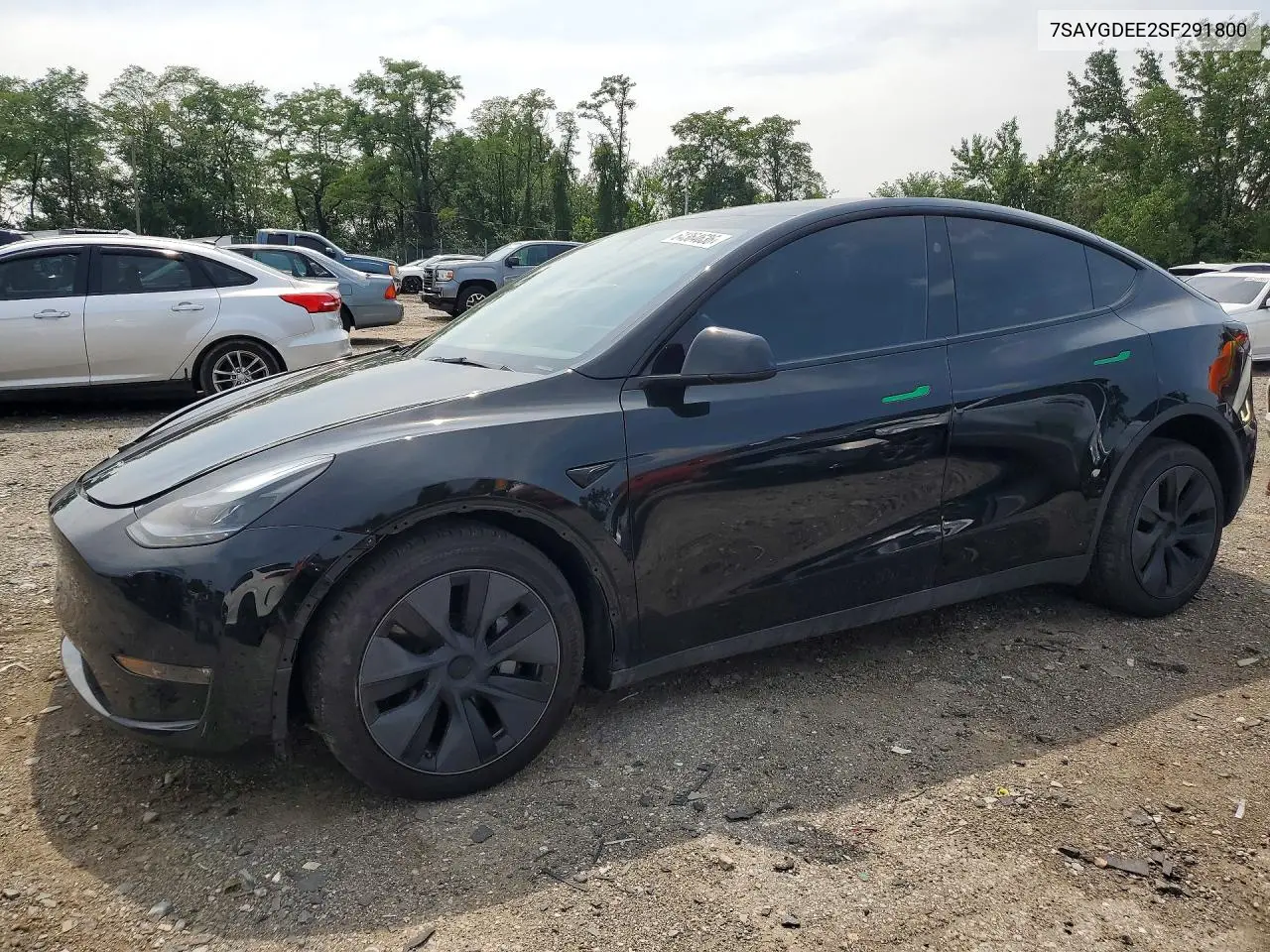 Tesla Model Y 2025