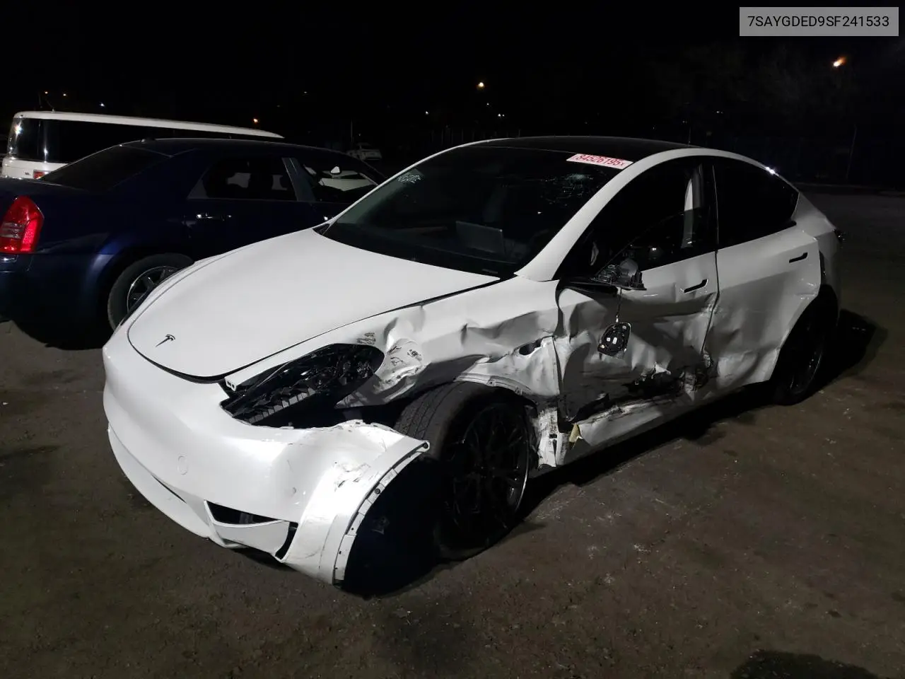 Tesla Model Y 2025