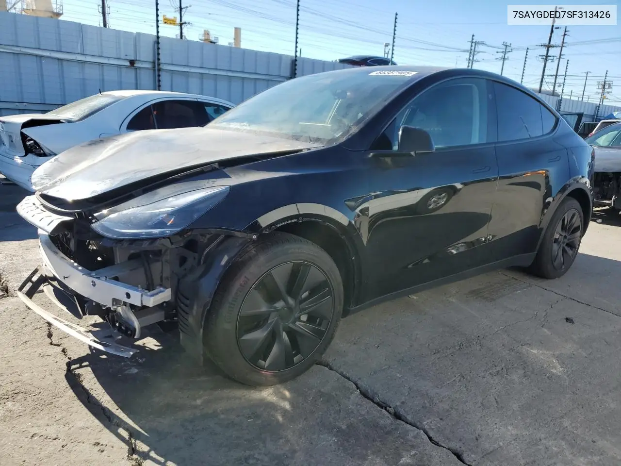 Tesla Model Y 2025