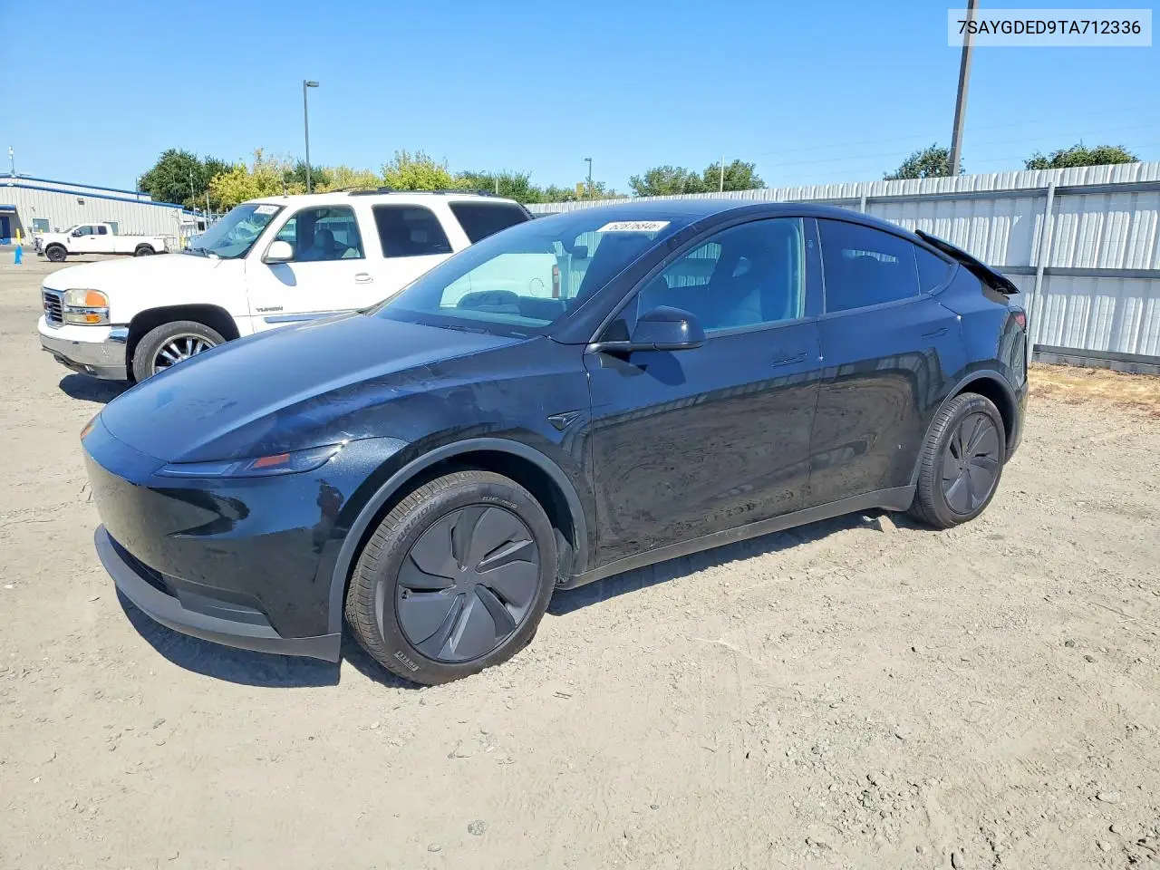 Tesla Model Y 2026