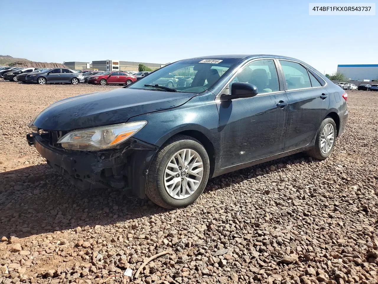 Toyota Camry Le 2016