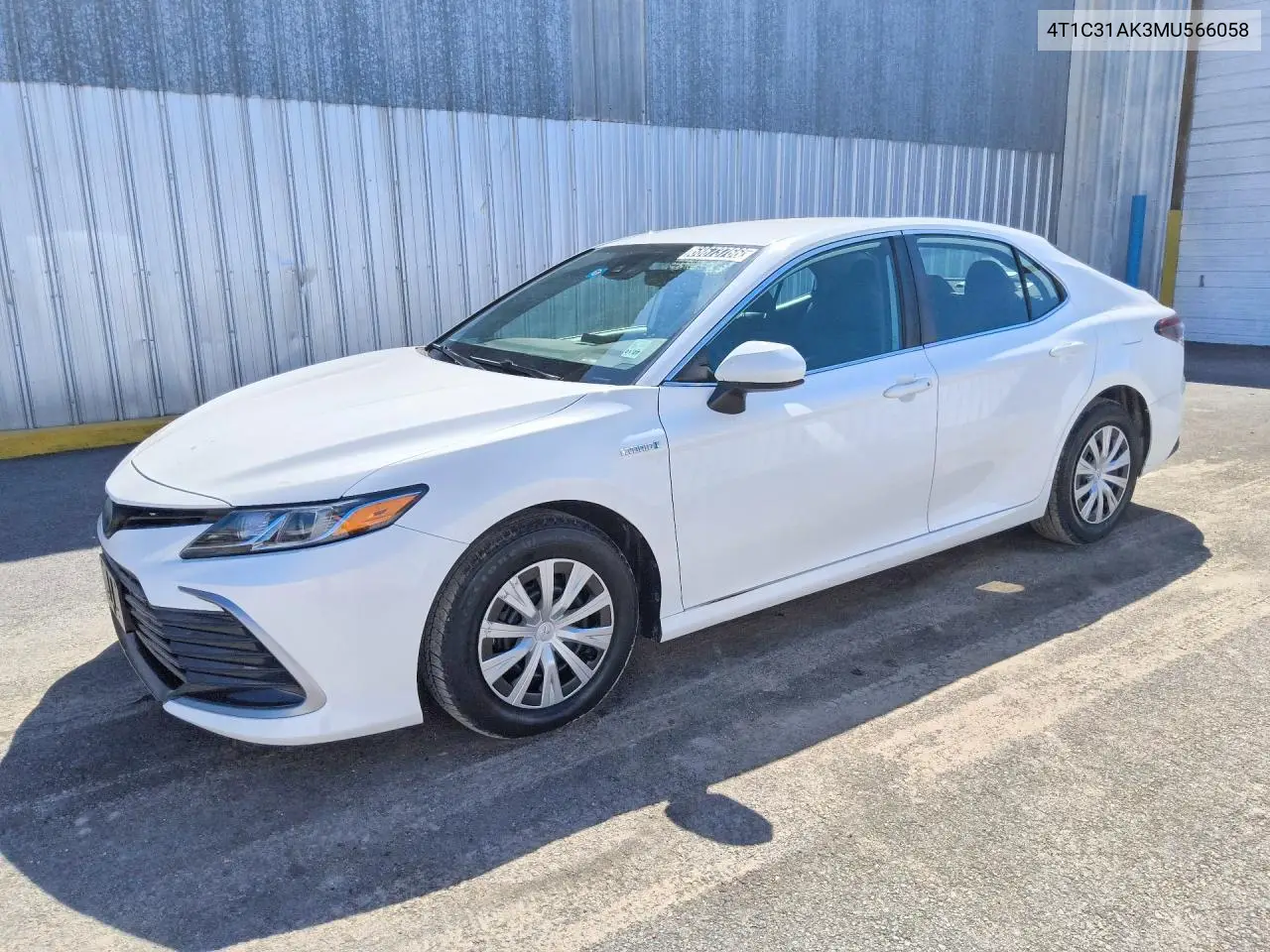 Toyota Camry Le 2021