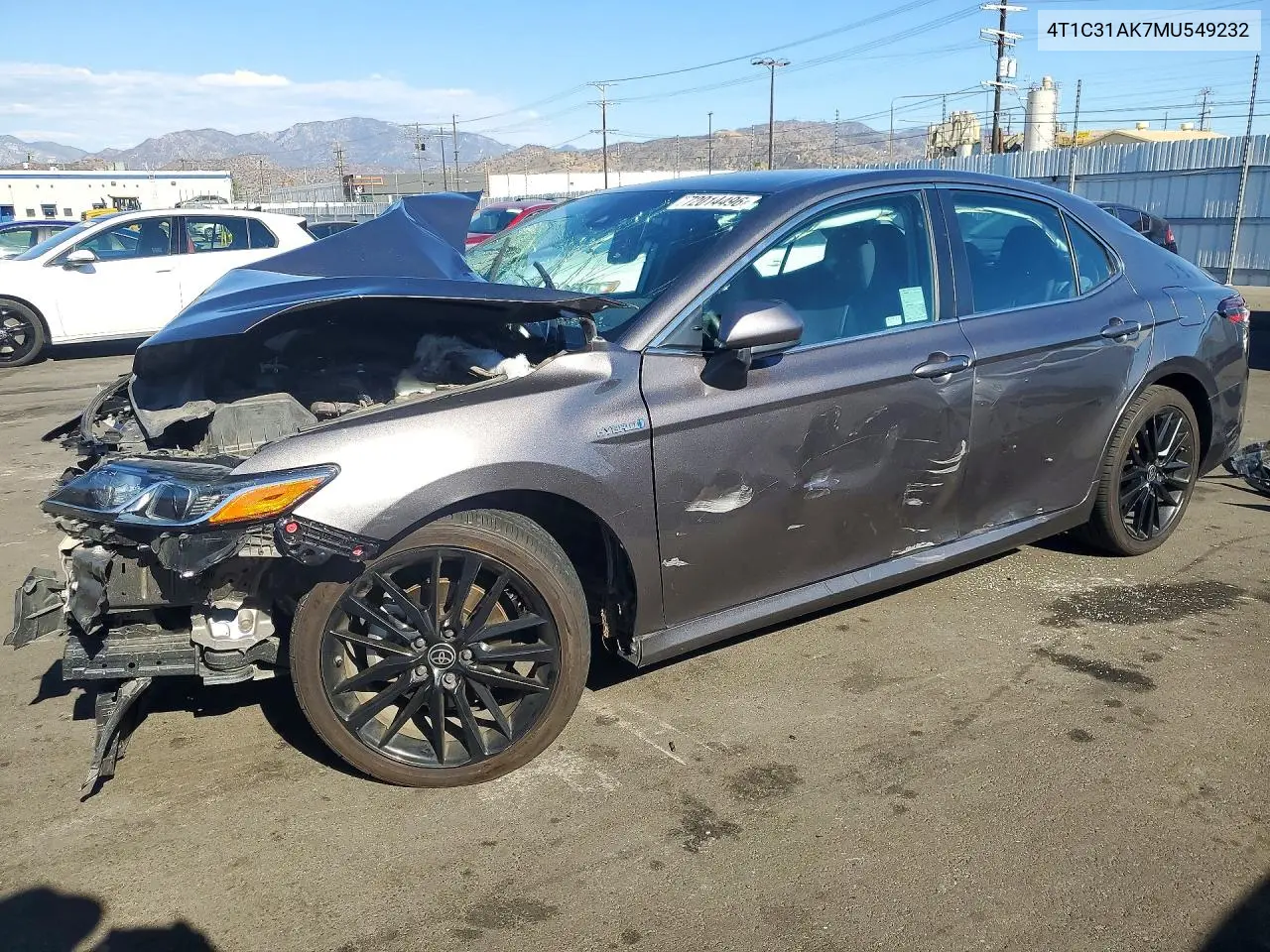 Toyota Camry Le 2021