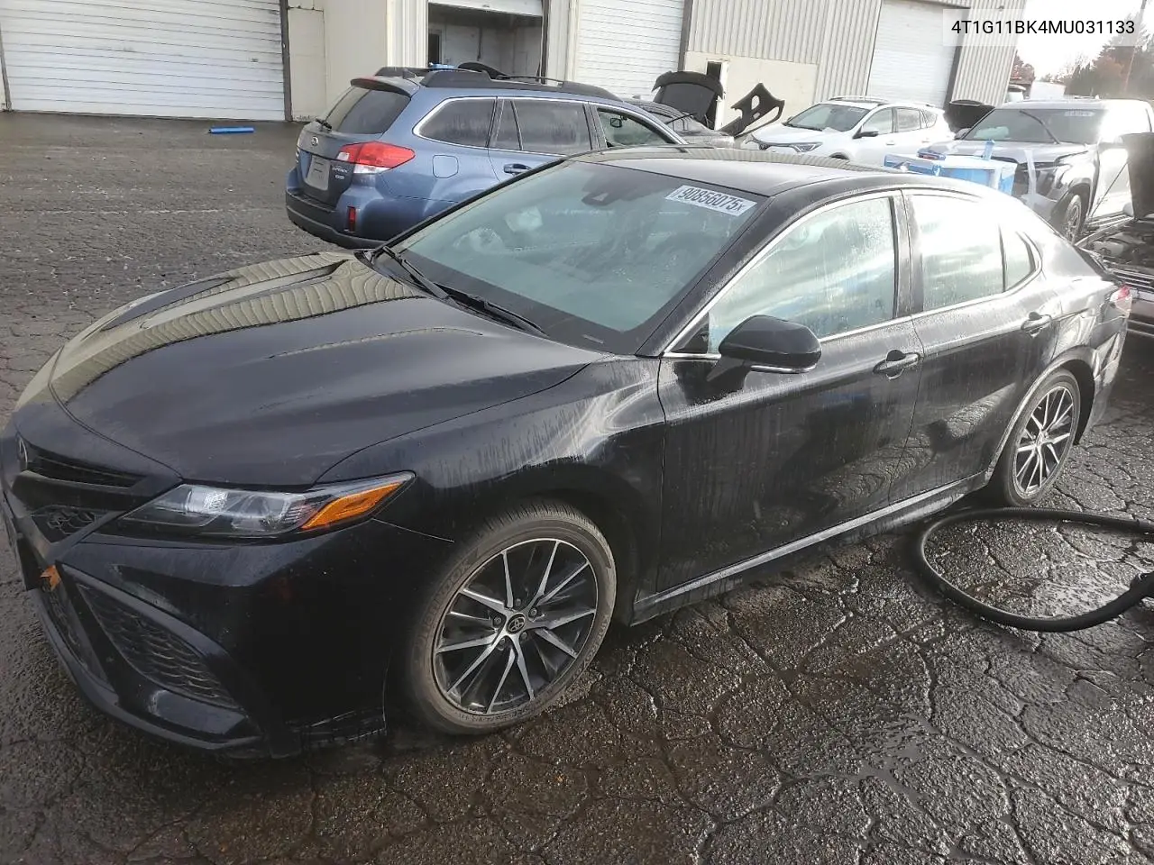 Toyota Camry 2021