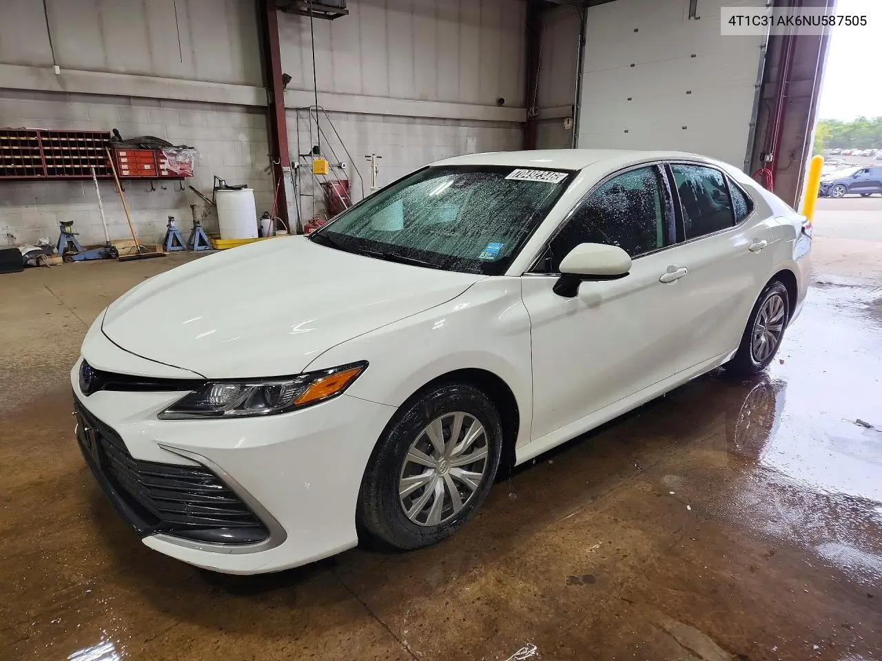 Toyota Camry Le 2022