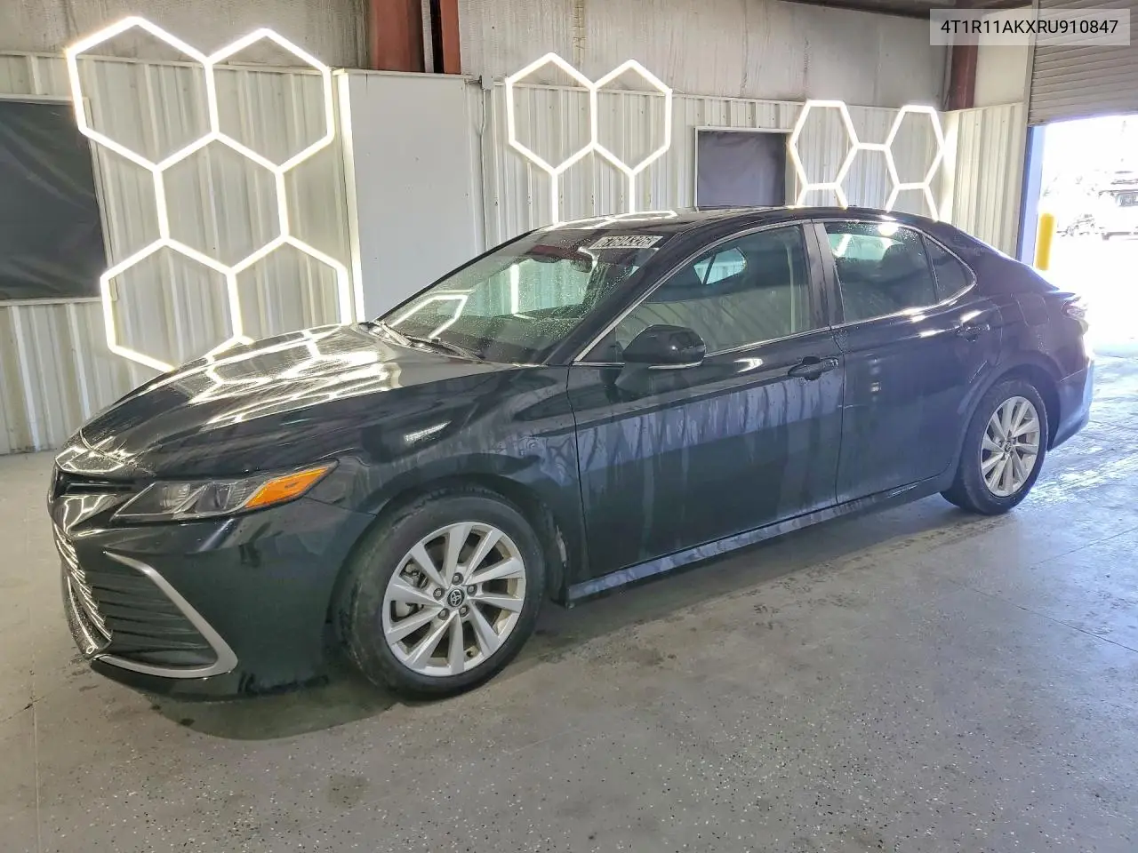 Toyota Camry Le 2024