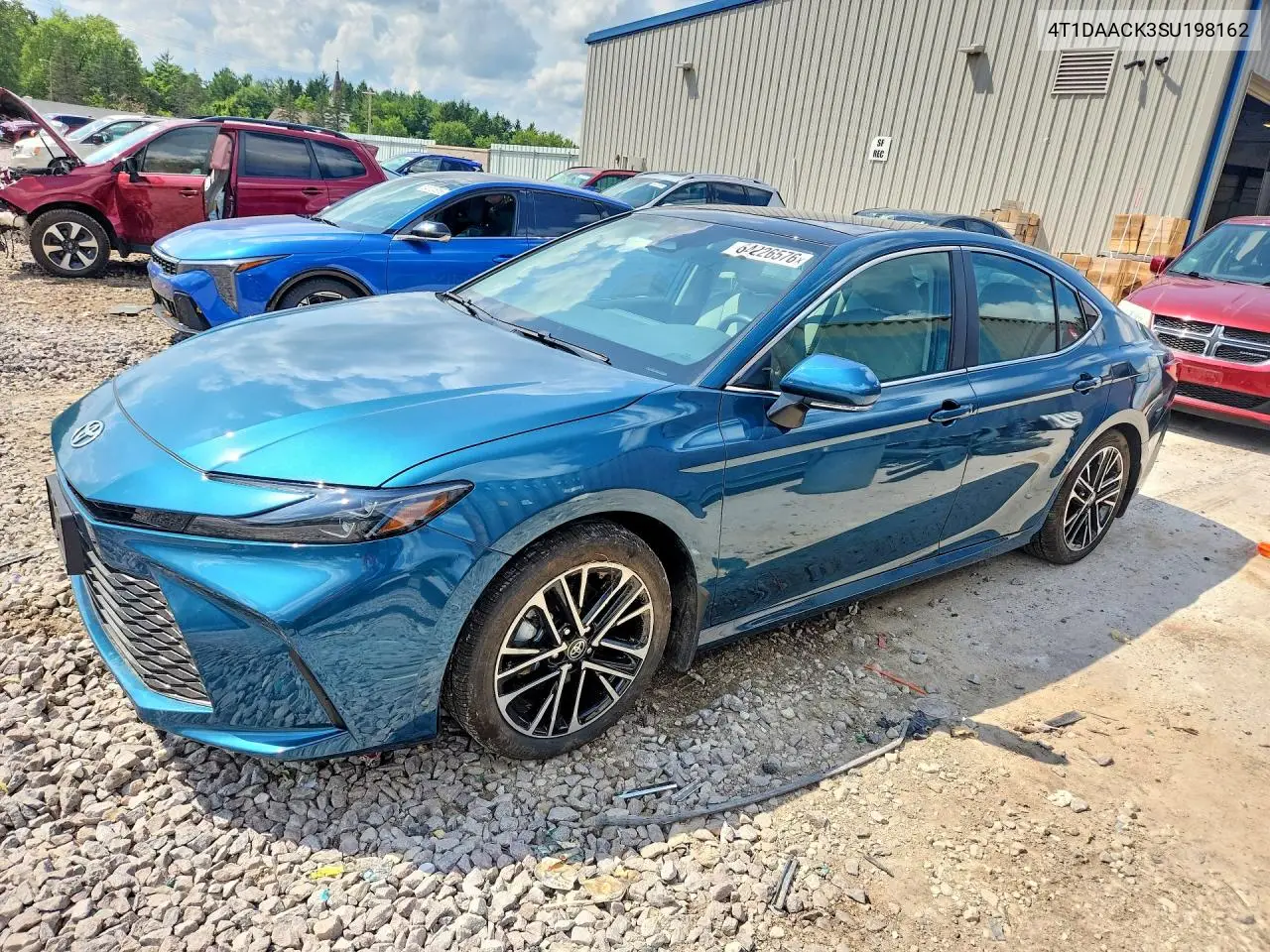 Toyota Camry Xle 2025